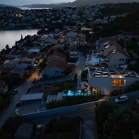 Medusa ヴィラ トロギール